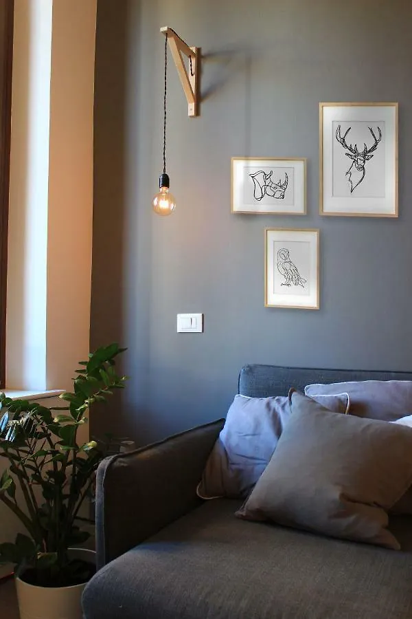 Fashion District Apartment Mailand